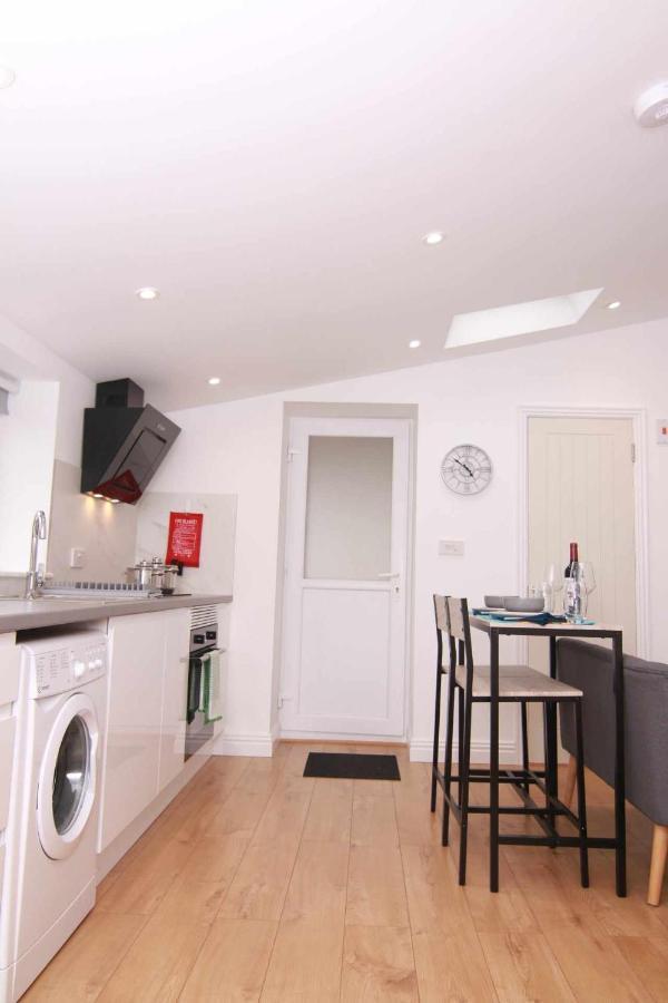Suffolk Cosy Corner With Free Parking, 10Min Walking To Town Centre Apartment Bury St. Edmunds Екстериор снимка